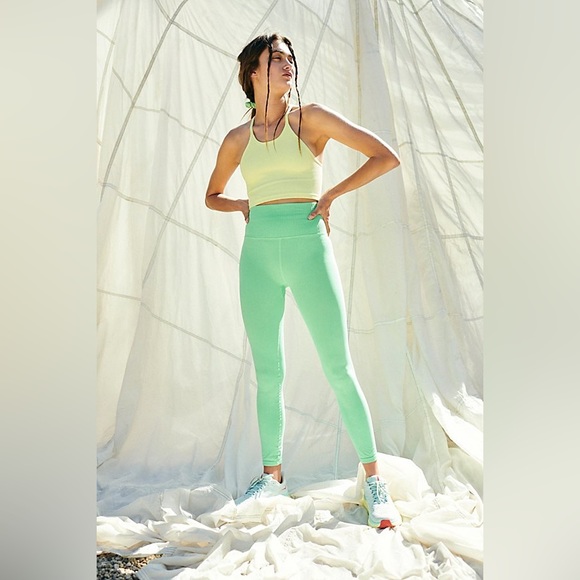 🆕 2/$60 NWOT Free People Movement Good Karma High Rise Leggings Fresh Cut Green - Picture 2 of 8